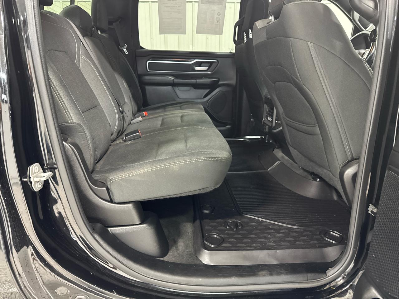 RAM 1500 Big Horn/Lone Star 4x4 Crew Cab 5'7" Box 2019