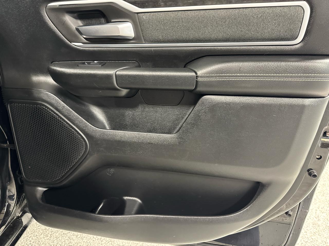 RAM 1500 Big Horn/Lone Star 4x4 Crew Cab 5'7" Box 2019
