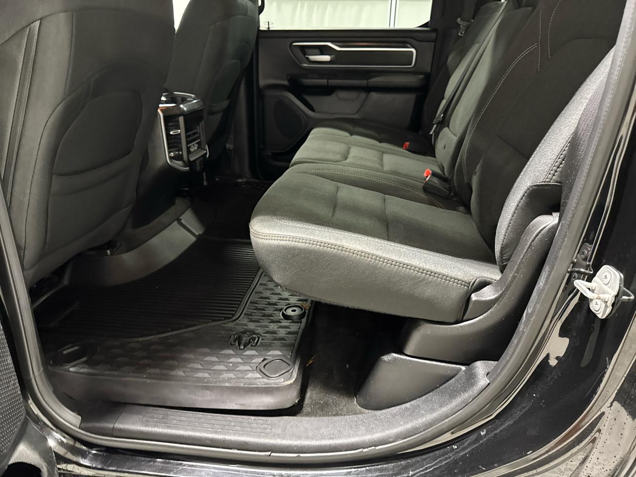 RAM 1500 Big Horn/Lone Star 4x4 Crew Cab 5'7" Box 2019