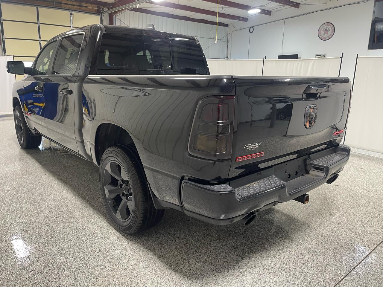 RAM 1500 Big Horn/Lone Star 4x4 Crew Cab 5'7" Box 2019