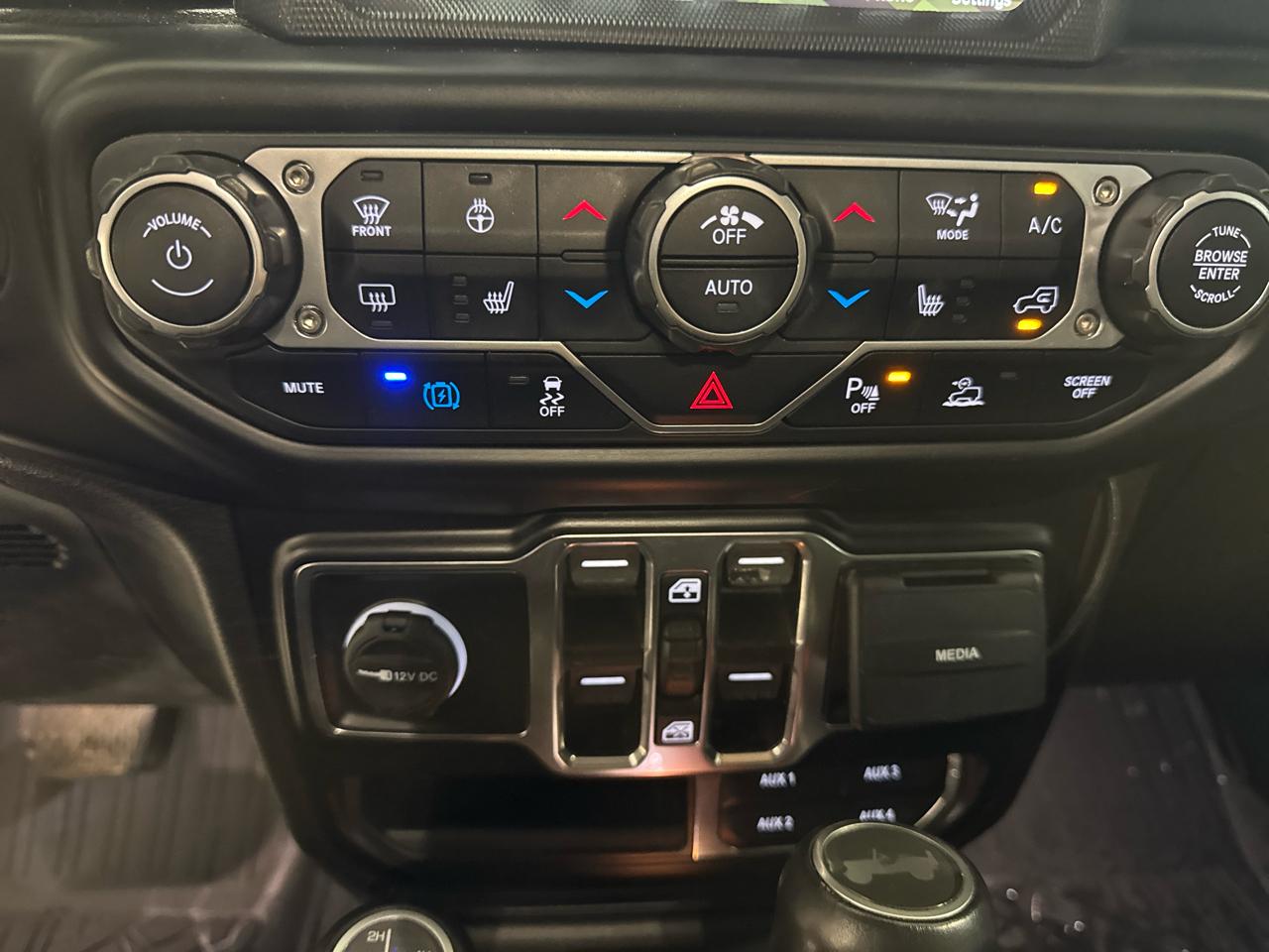 Jeep Wrangler 4xe Unlimited Sahara 4x4 2021