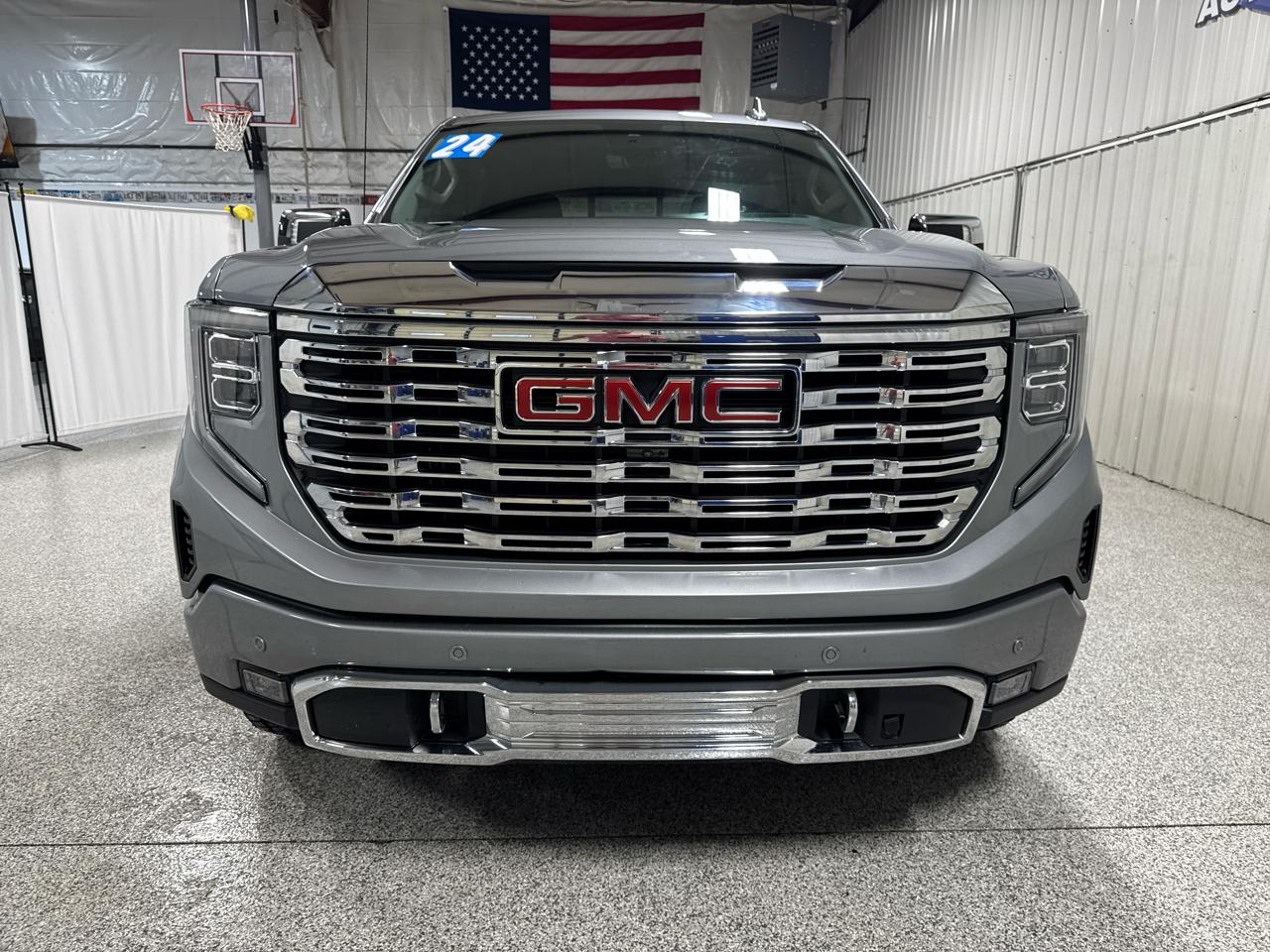 GMC Sierra 1500 4WD Crew Cab 147" Denali 2024