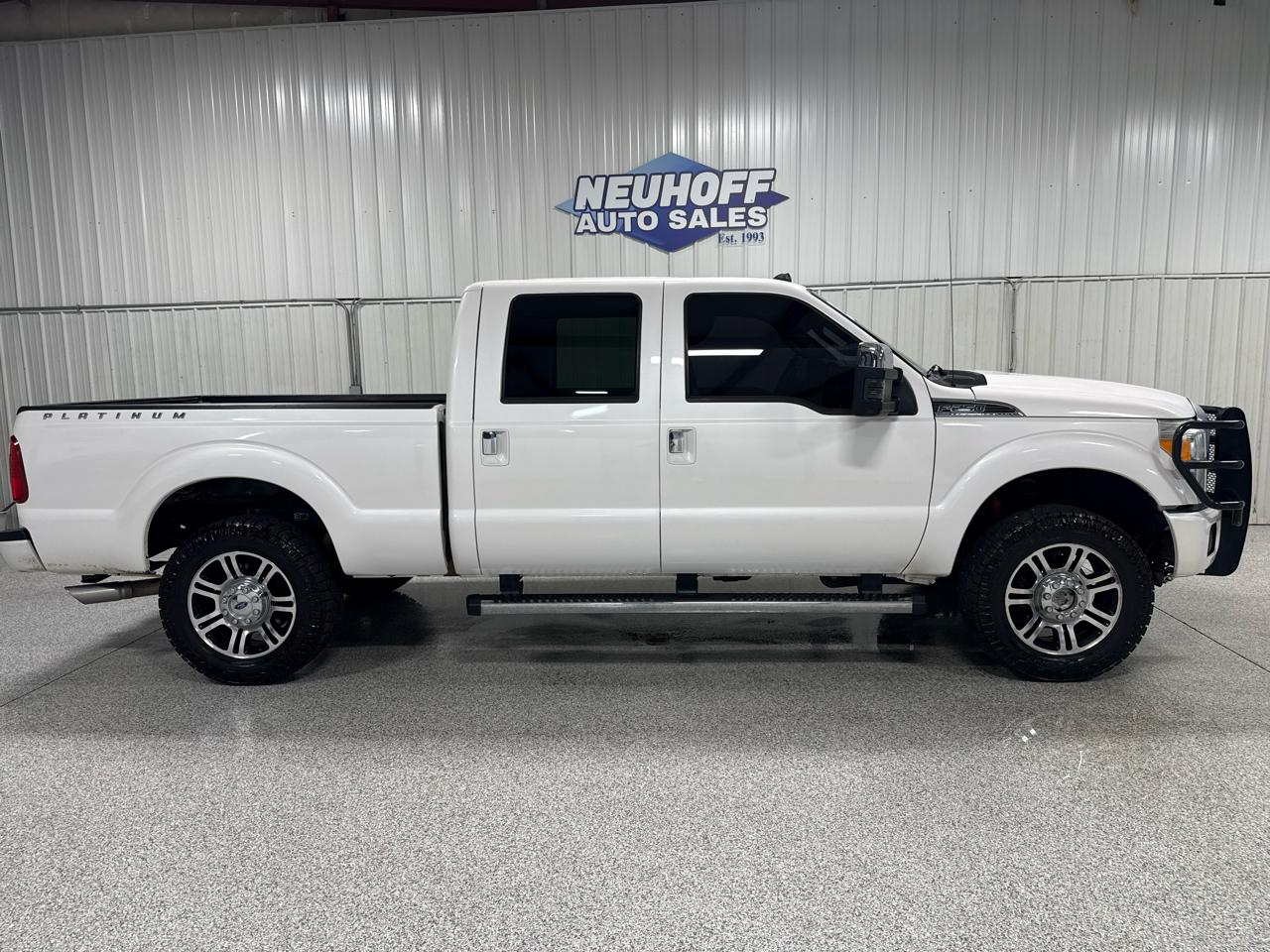 2015 Ford Super Duty F-250 SRW 4WD Crew Cab 172" Platinum