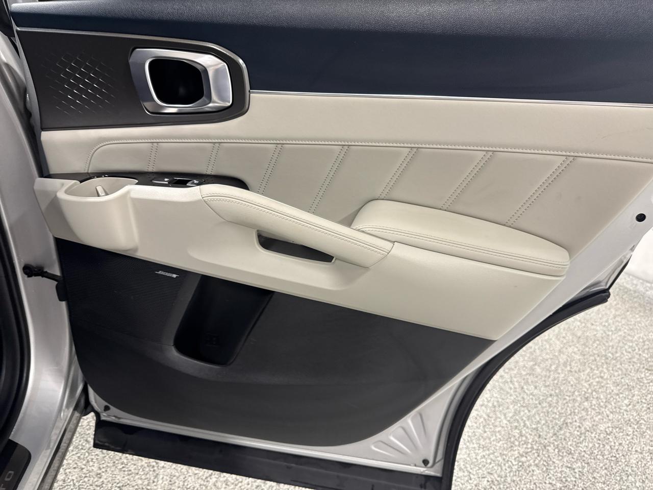 Kia Sorento Plug-In Hybrid SX Prestige AWD 2022