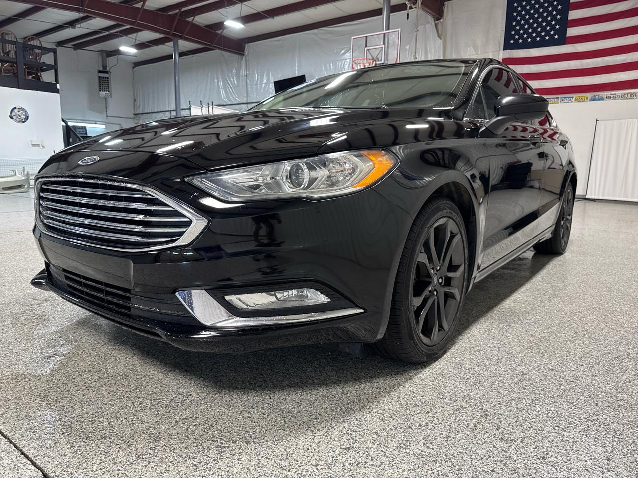Ford Fusion SE FWD 2018