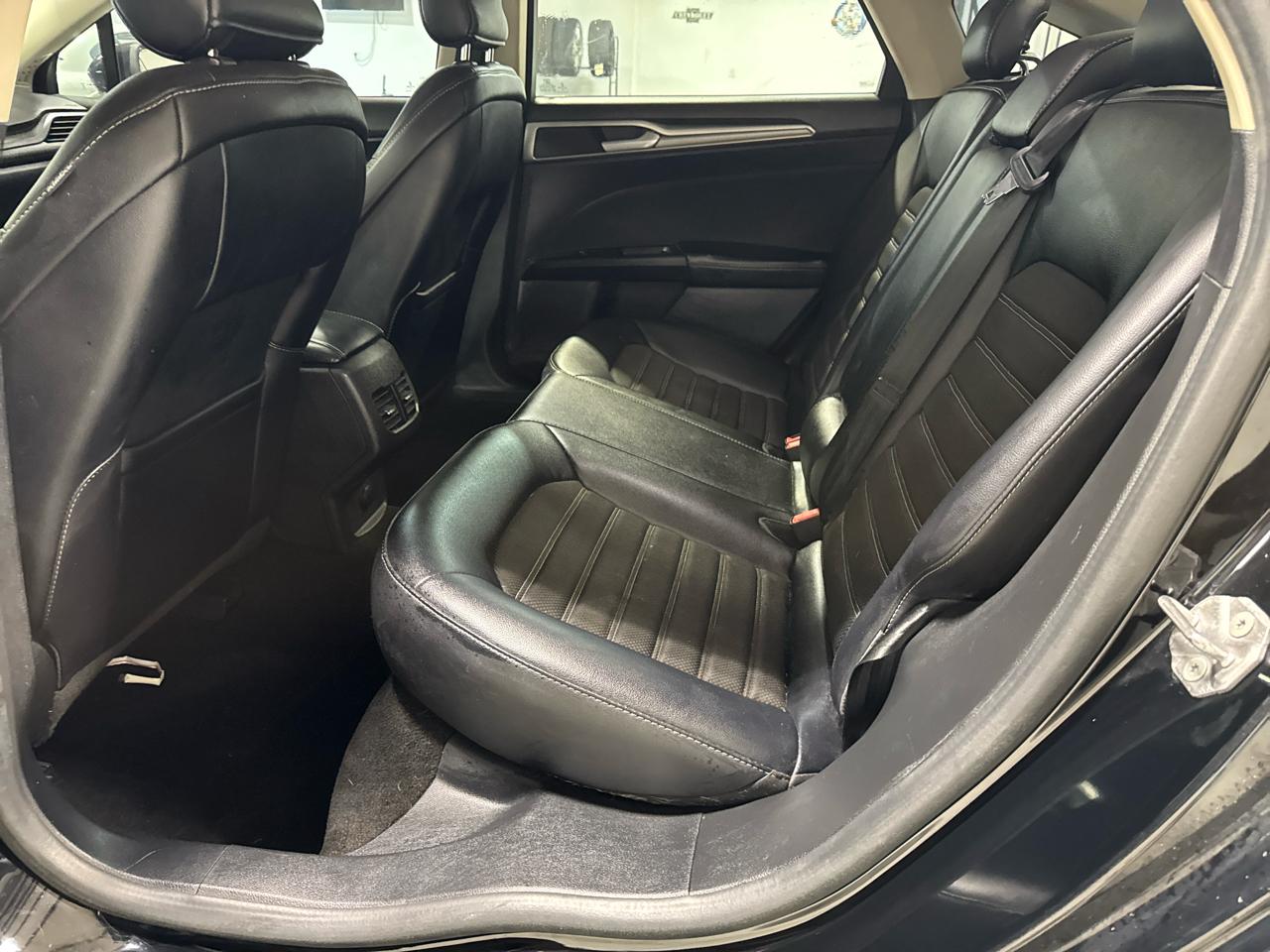 Ford Fusion SE FWD 2018