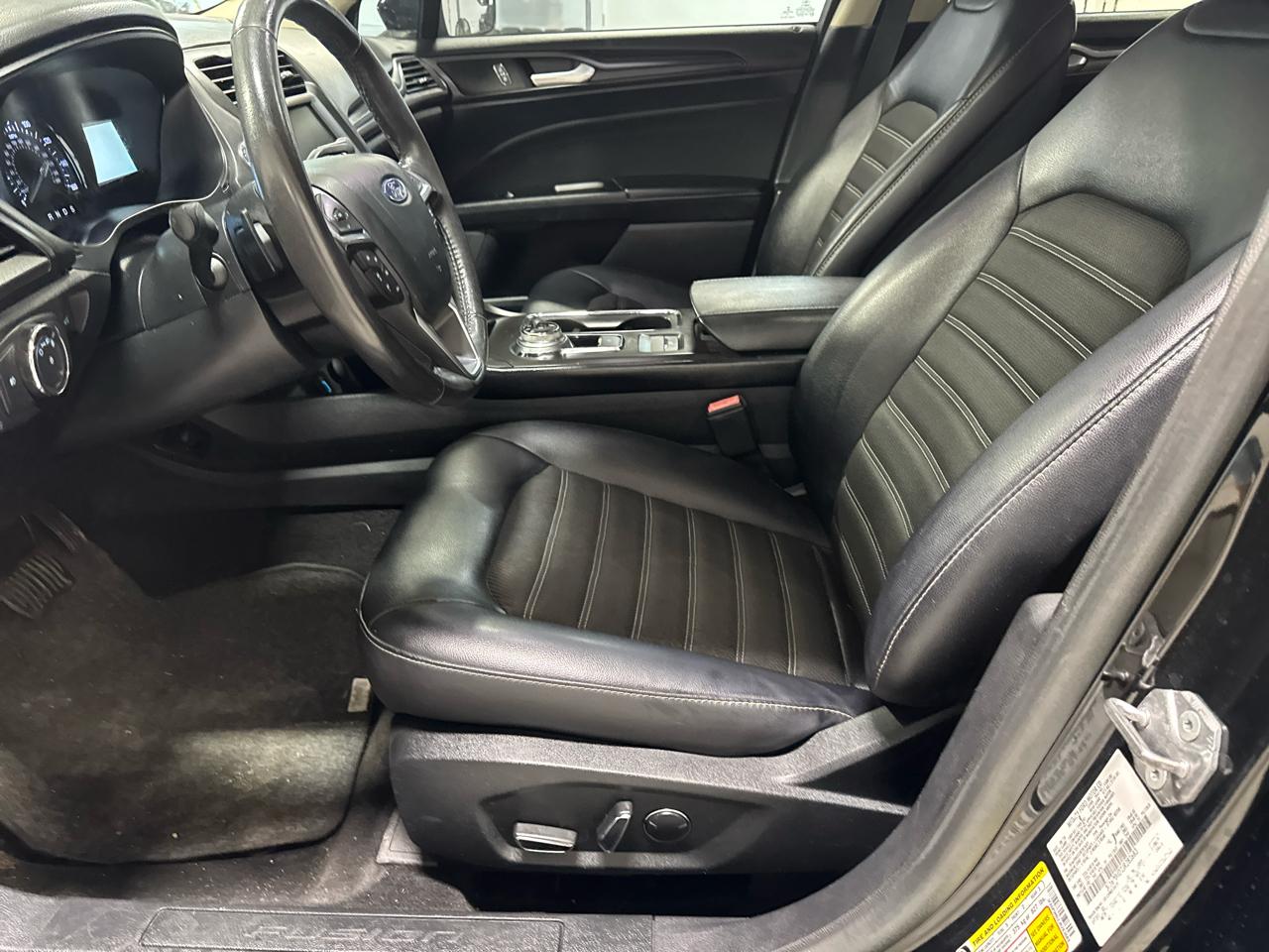 Ford Fusion SE FWD 2018