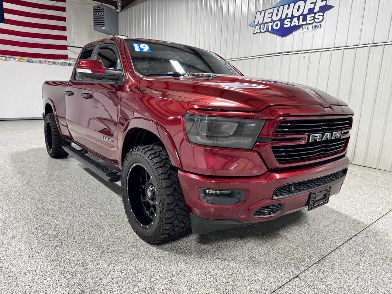 RAM 1500 Laramie 4x2 Quad Cab 6'4" Box 2019