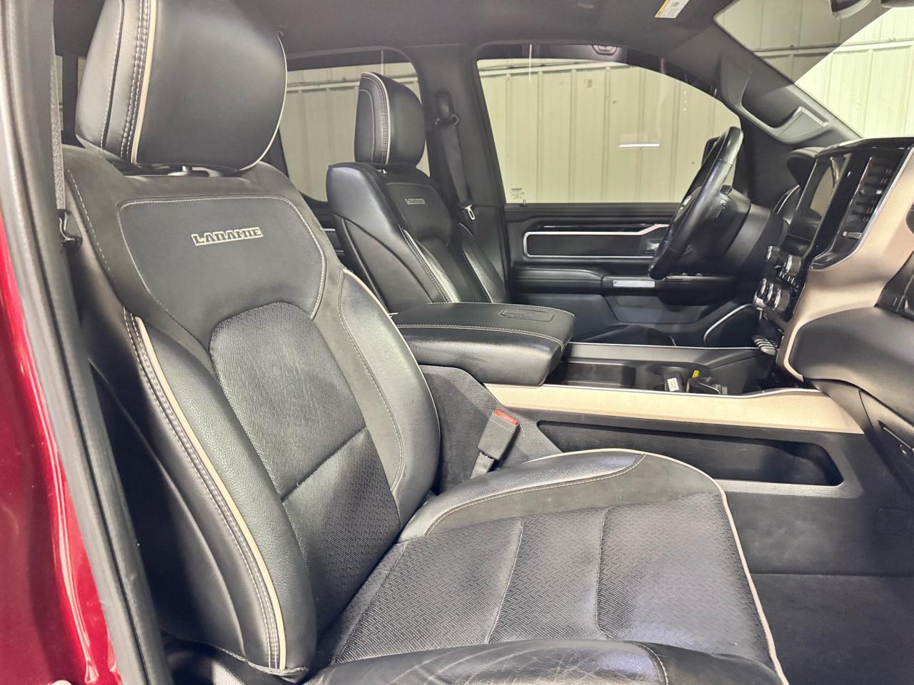RAM 1500 Laramie 4x2 Quad Cab 6'4" Box 2019