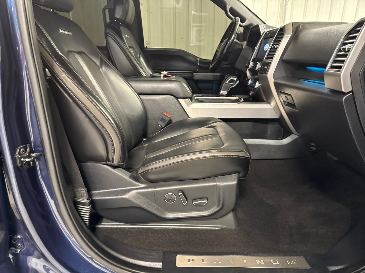 Ford F-150 Platinum 4WD SuperCrew 5.5' Box 2019