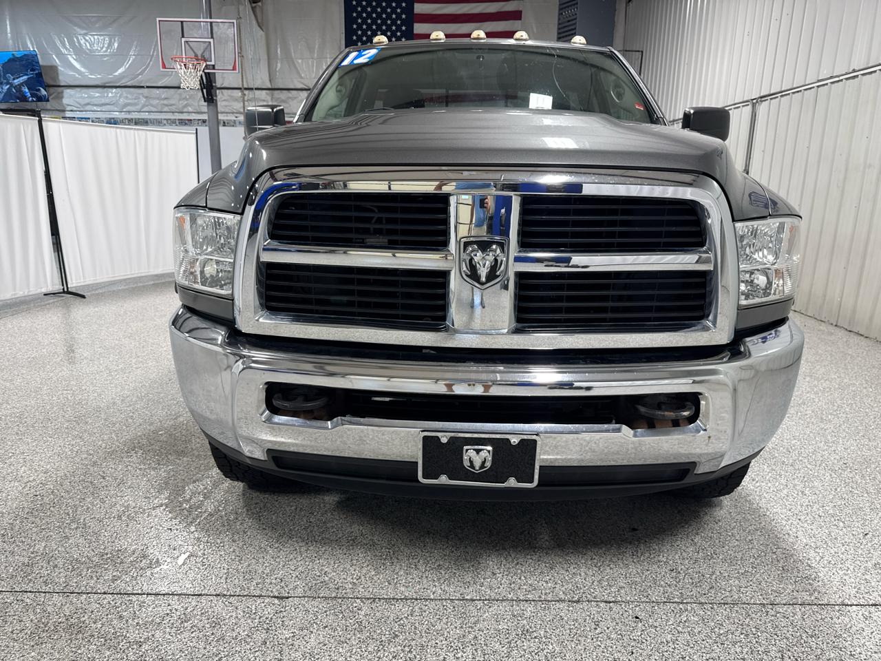 RAM 2500 4WD Reg Cab 140.5" ST 2012