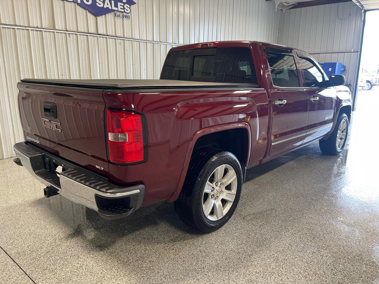 GMC Sierra 1500 4WD Crew Cab 143.5" SLT 2014