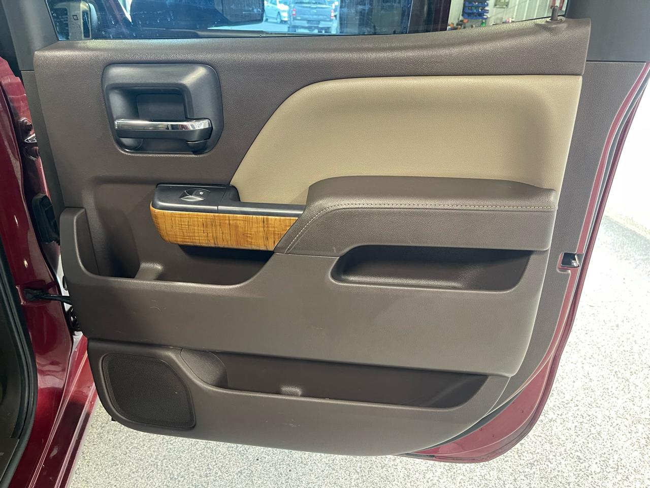 GMC Sierra 1500 4WD Crew Cab 143.5" SLT 2014