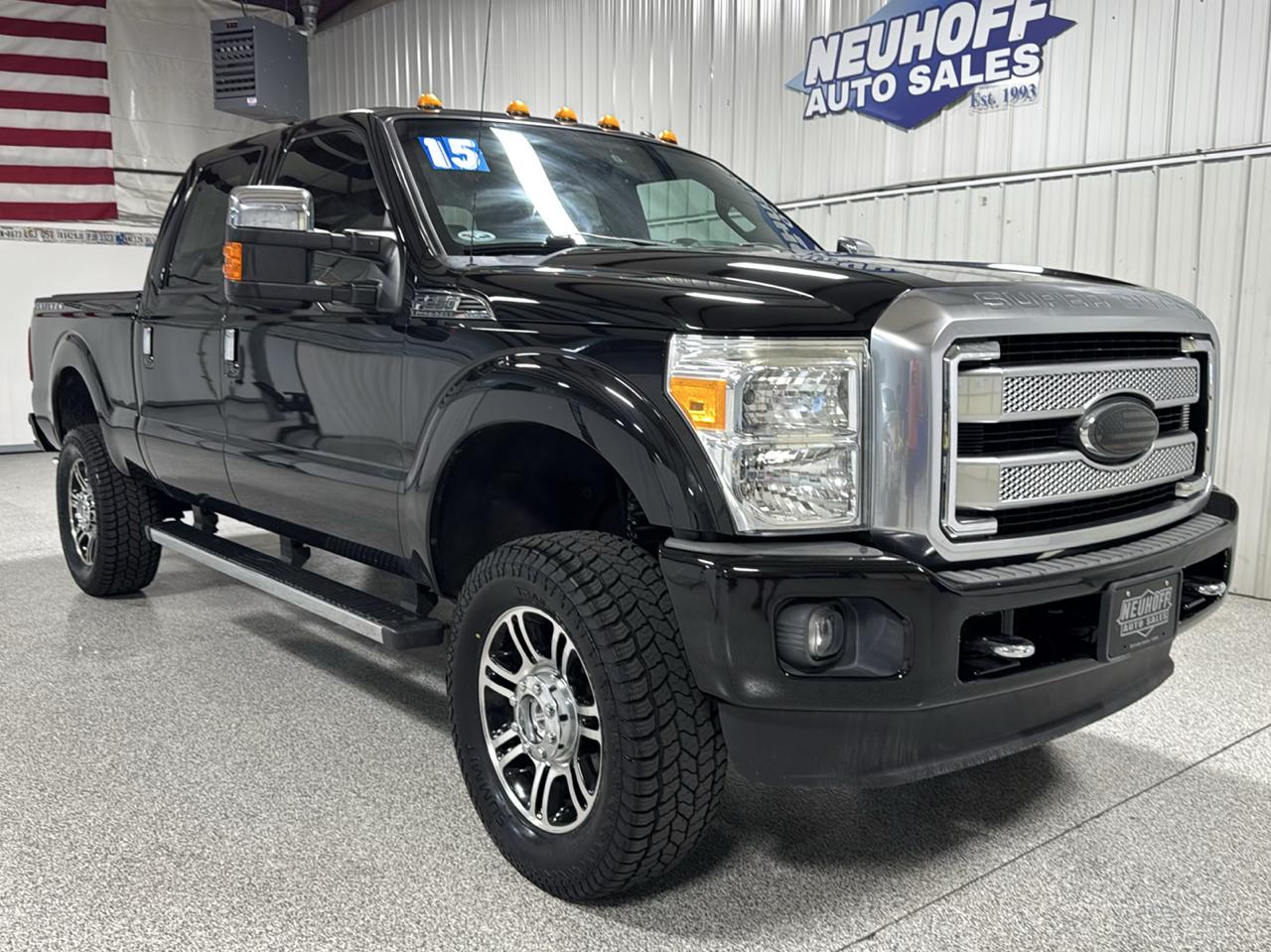 Ford Super Duty F-250 SRW 4WD Crew Cab 172" Platinum 2015