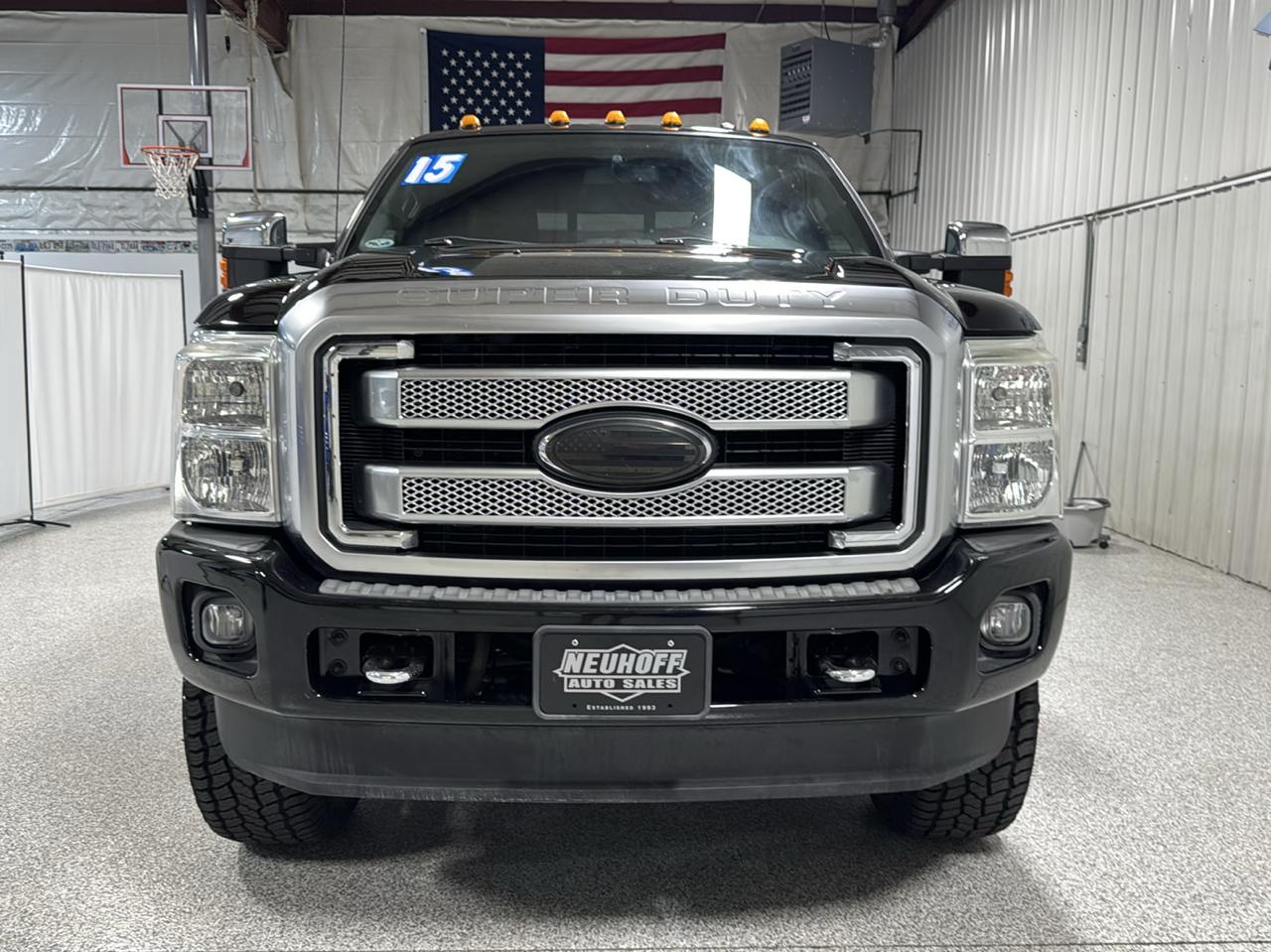 Ford Super Duty F-250 SRW 4WD Crew Cab 172" Platinum 2015