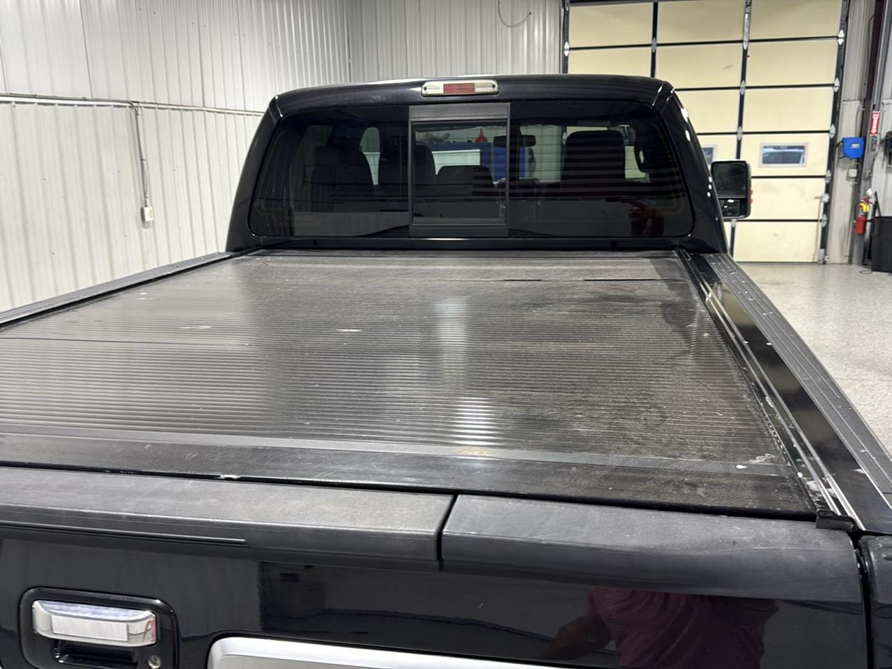 Ford Super Duty F-250 SRW 4WD Crew Cab 172" Platinum 2015