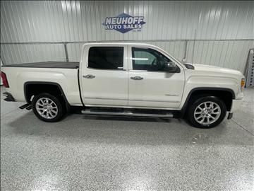 2015 GMC Sierra 1500 4WD Crew Cab 143.5" Denali