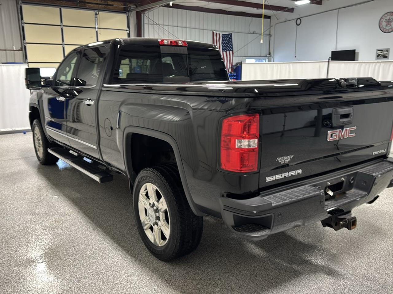 GMC Sierra 2500HD 4WD Crew Cab 153.7" Denali 2018