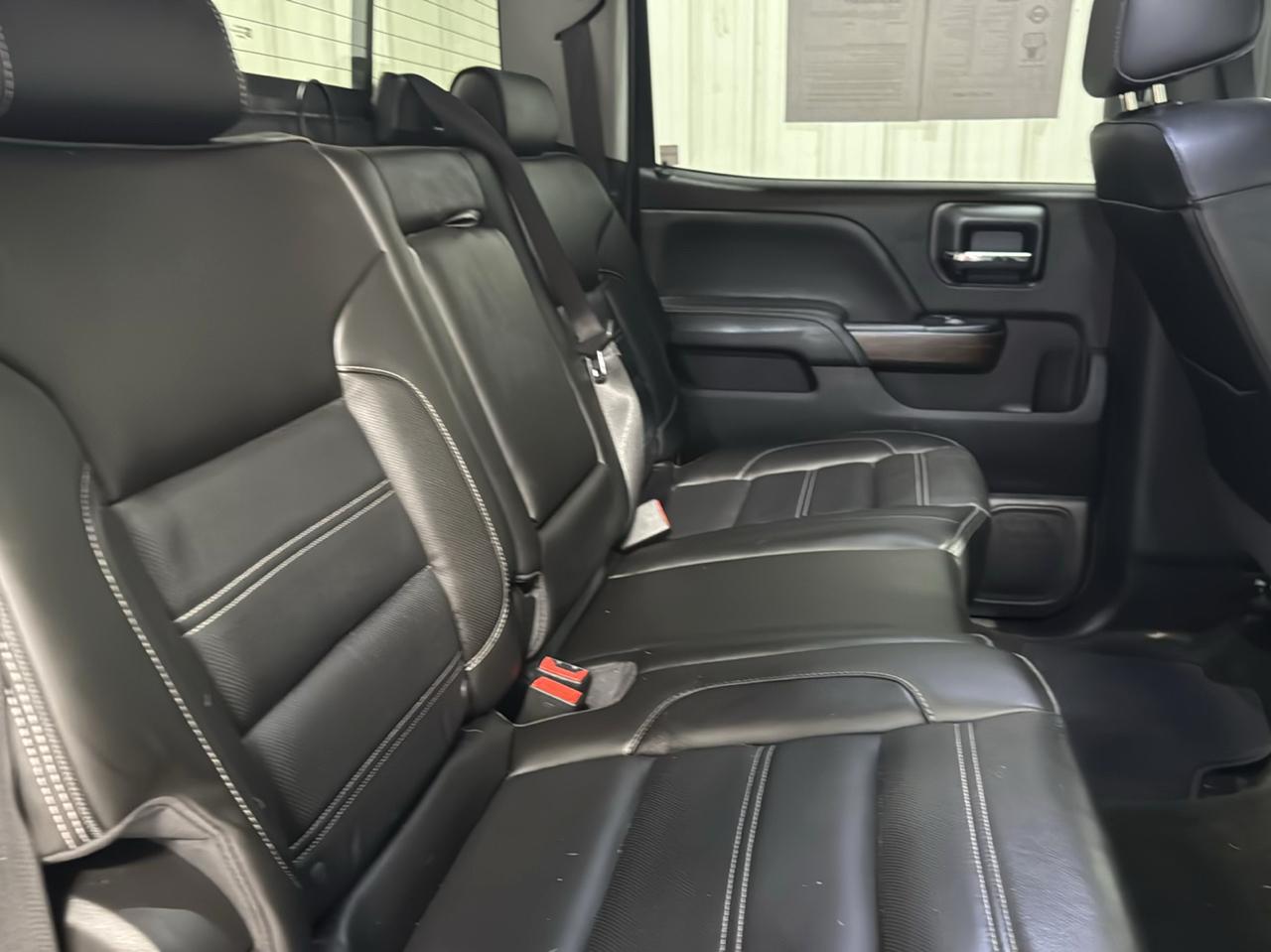 GMC Sierra 2500HD 4WD Crew Cab 153.7" Denali 2018