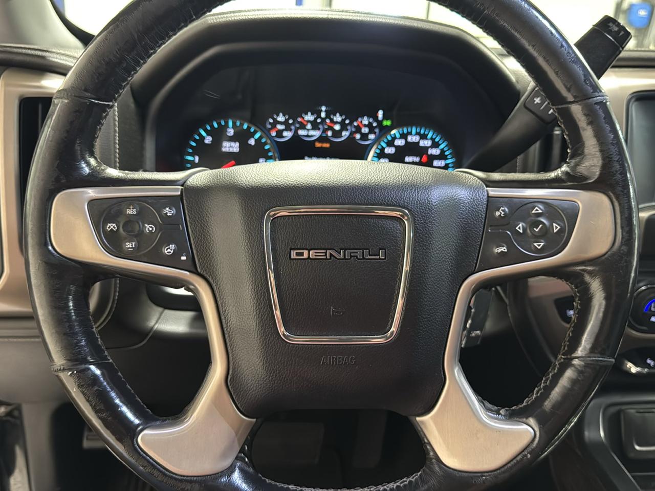 GMC Sierra 2500HD 4WD Crew Cab 153.7" Denali 2018