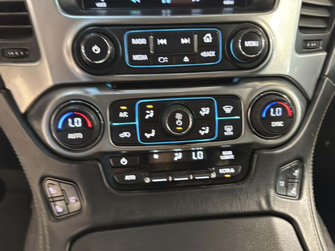 Chevrolet Tahoe 4WD 4dr LTZ 2015