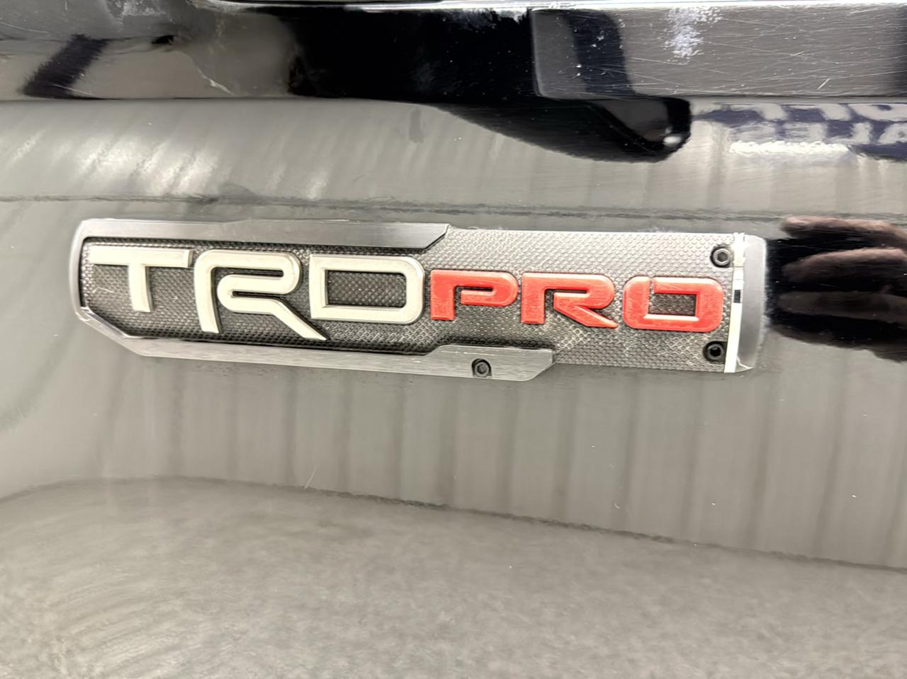 Toyota Tacoma 4WD Double Cab V6 AT Limited (Natl) 2016