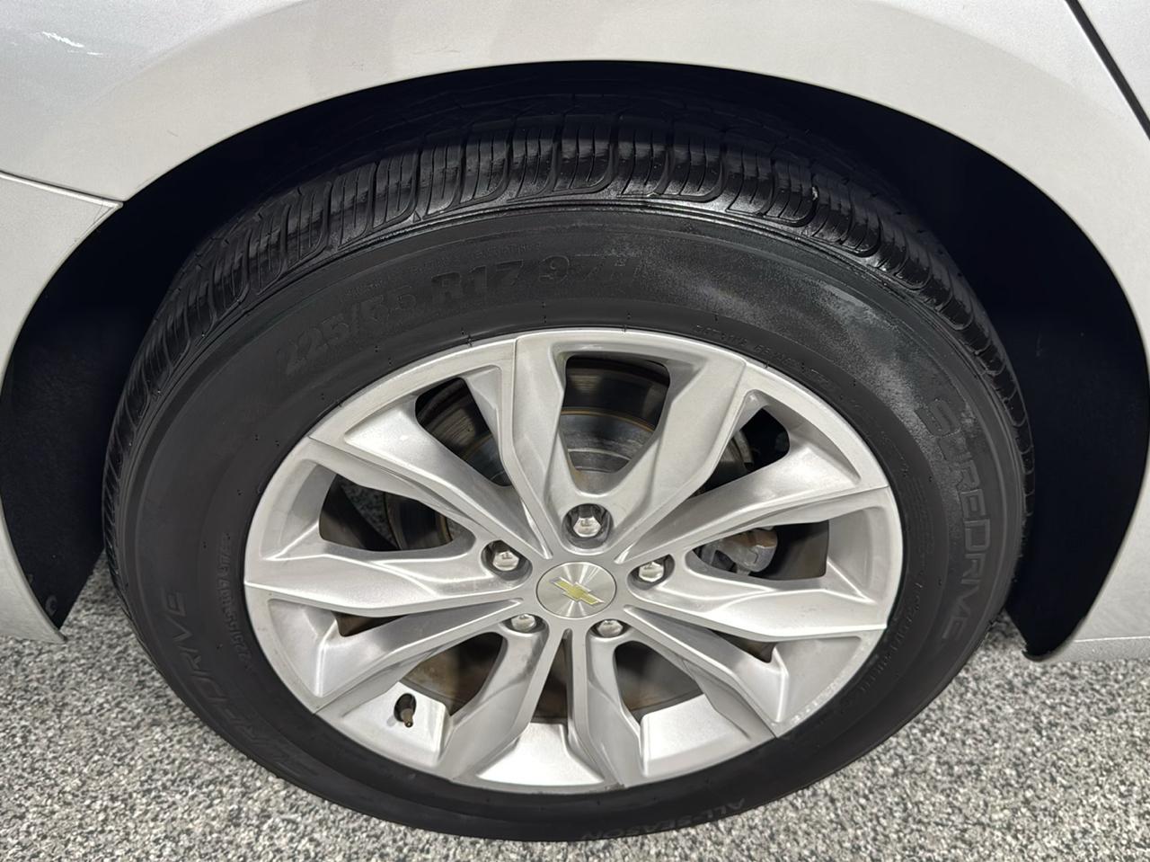 Chevrolet Malibu 4dr Sdn LT 2020