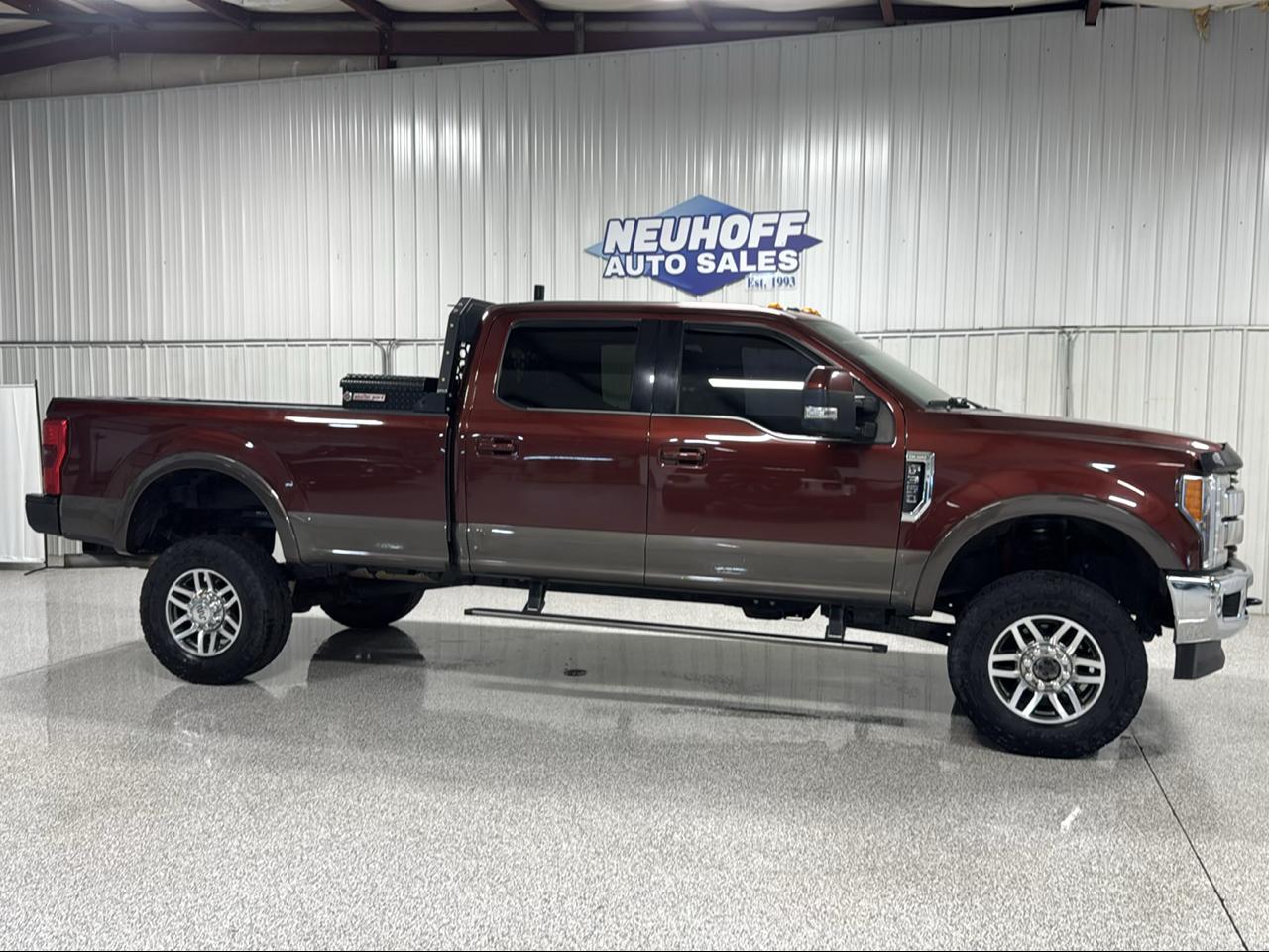 2017 Ford Super Duty F-350 SRW King Ranch 4WD Crew Cab 8' Box