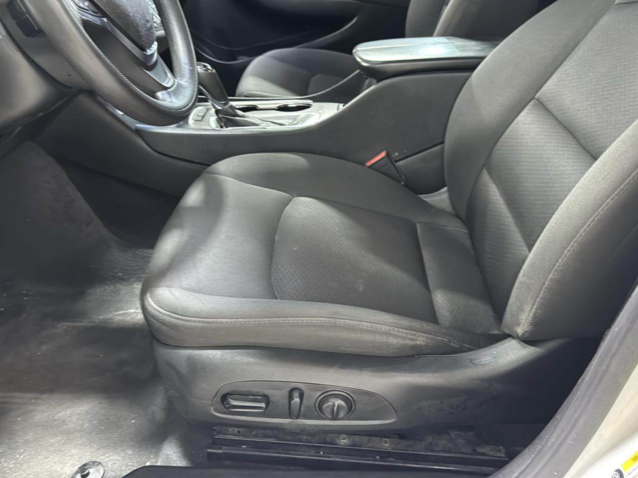 Chevrolet Malibu 4dr Sdn LT 2020