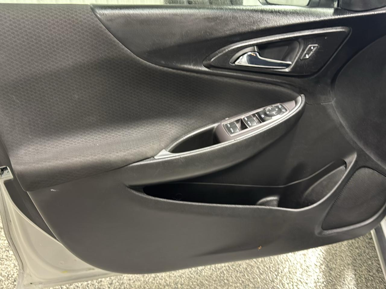 Chevrolet Malibu 4dr Sdn LT 2020