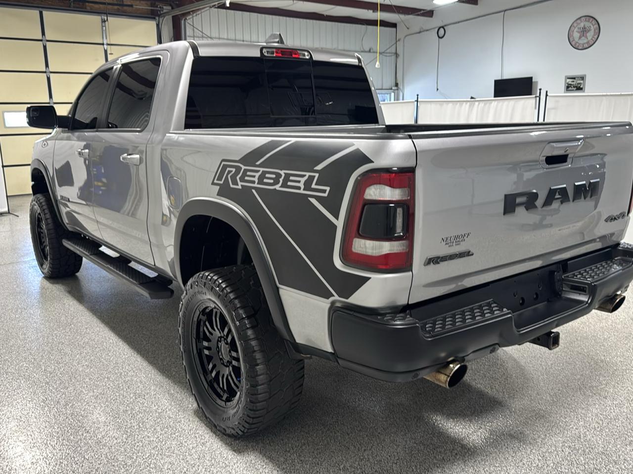 RAM 1500 Rebel 4x4 Crew Cab 5'7" Box 2020