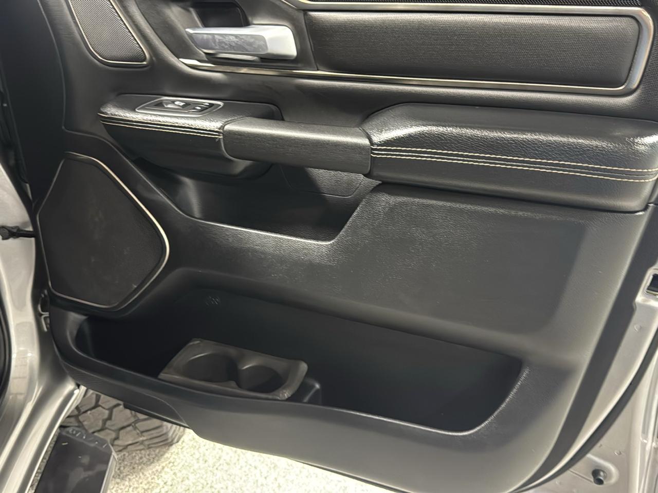 RAM 1500 Rebel 4x4 Crew Cab 5'7" Box 2020