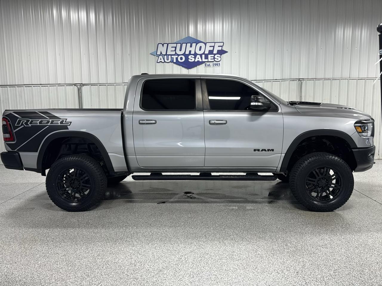 RAM 1500 Rebel 4x4 Crew Cab 5'7" Box 2020