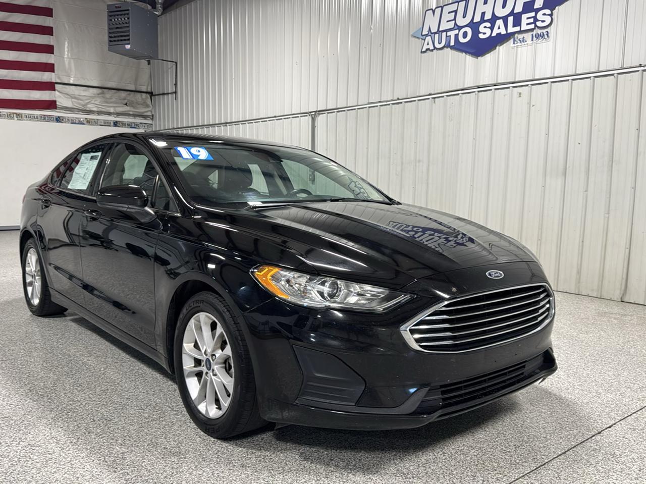 Ford Fusion SE FWD 2019