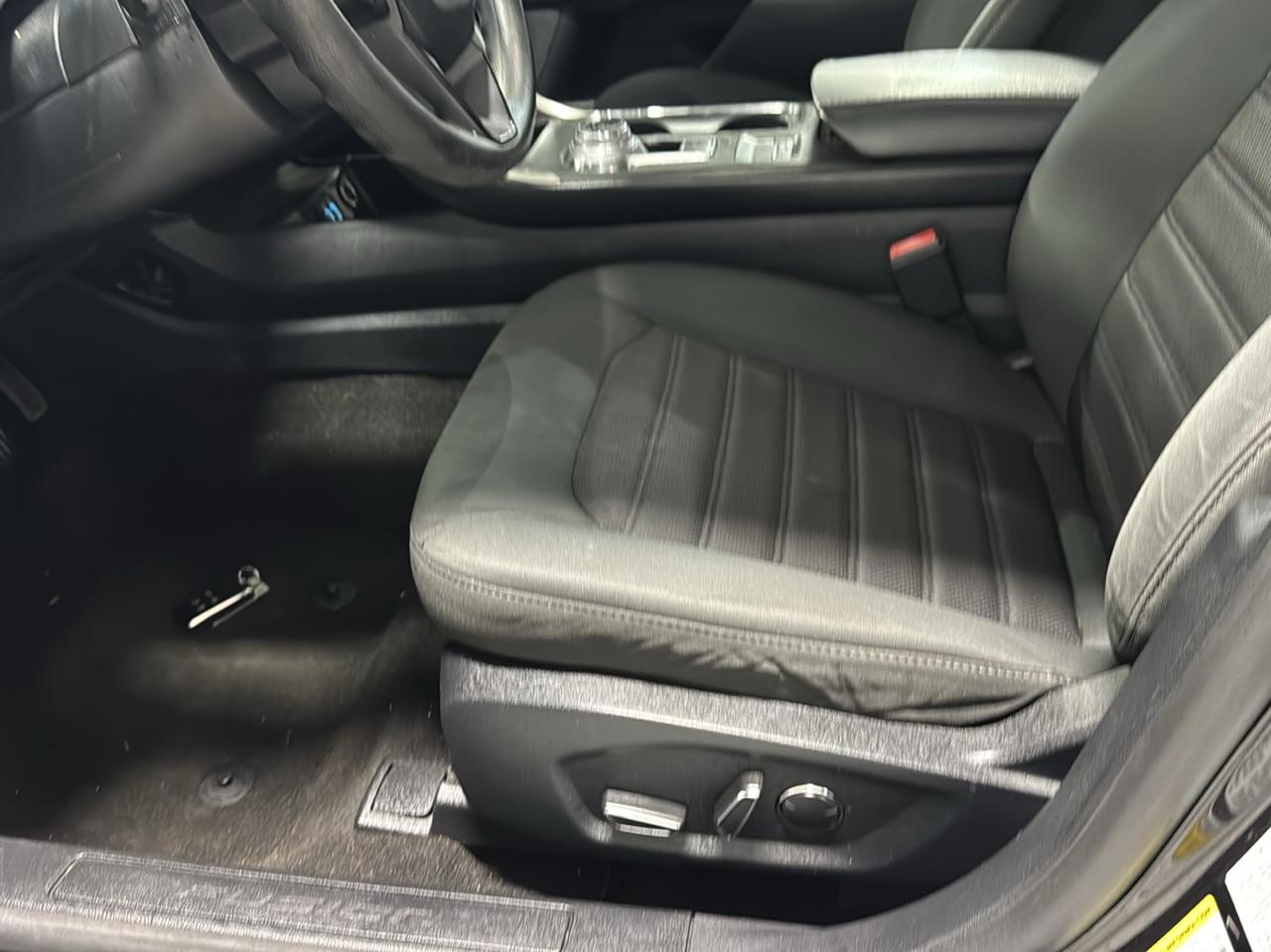 Ford Fusion SE FWD 2019
