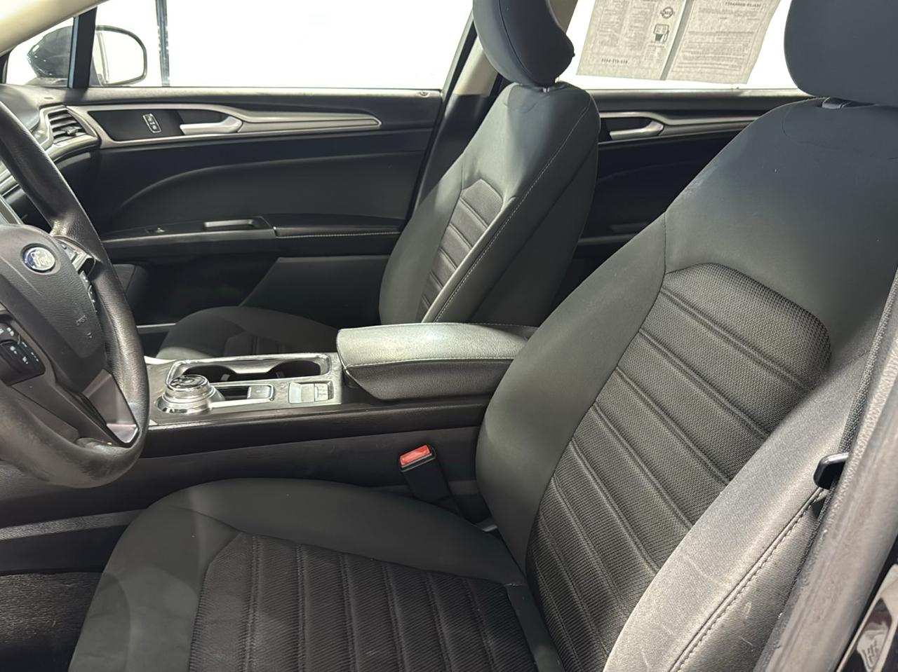 Ford Fusion SE FWD 2019