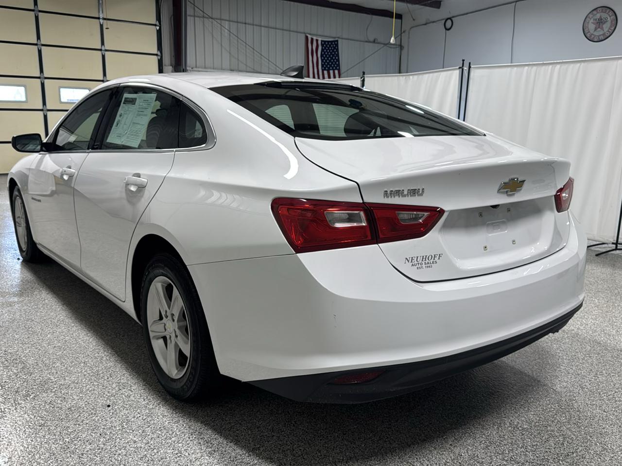 Chevrolet Malibu 4dr Sdn LS w/1FL 2020