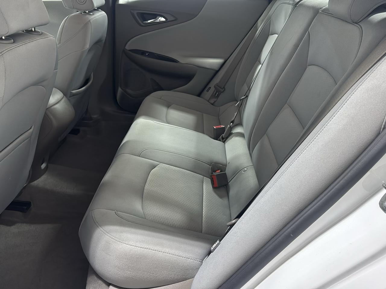 Chevrolet Malibu 4dr Sdn LS w/1FL 2020