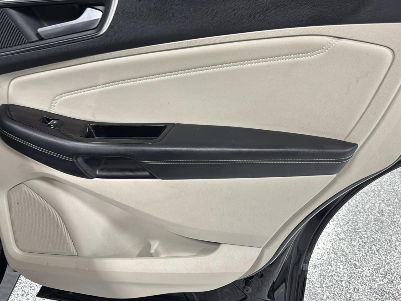 Ford Edge Titanium FWD 2018