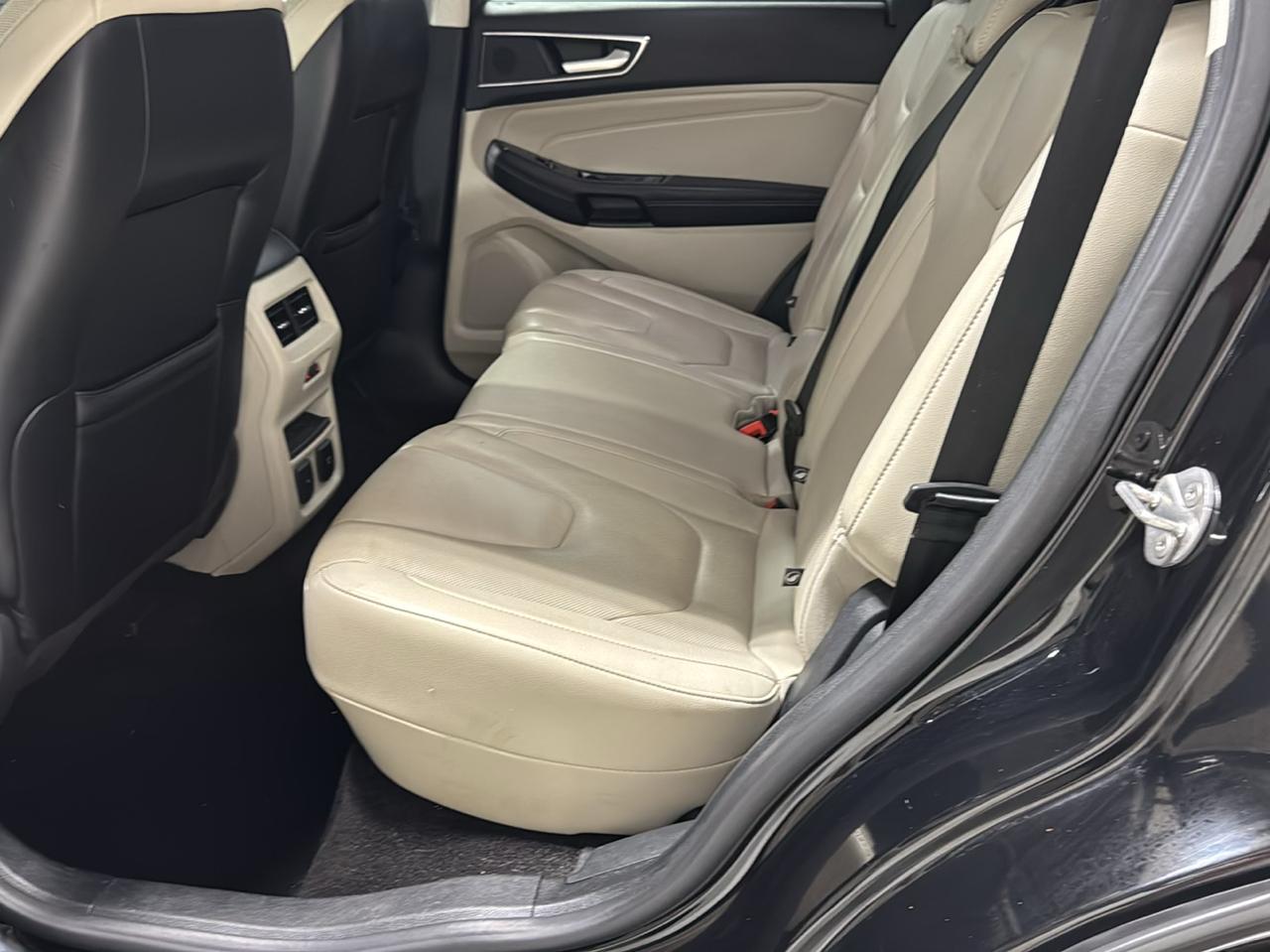 Ford Edge Titanium FWD 2018
