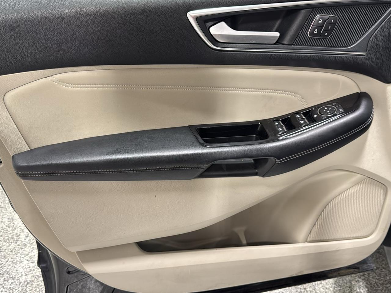 Ford Edge Titanium FWD 2018