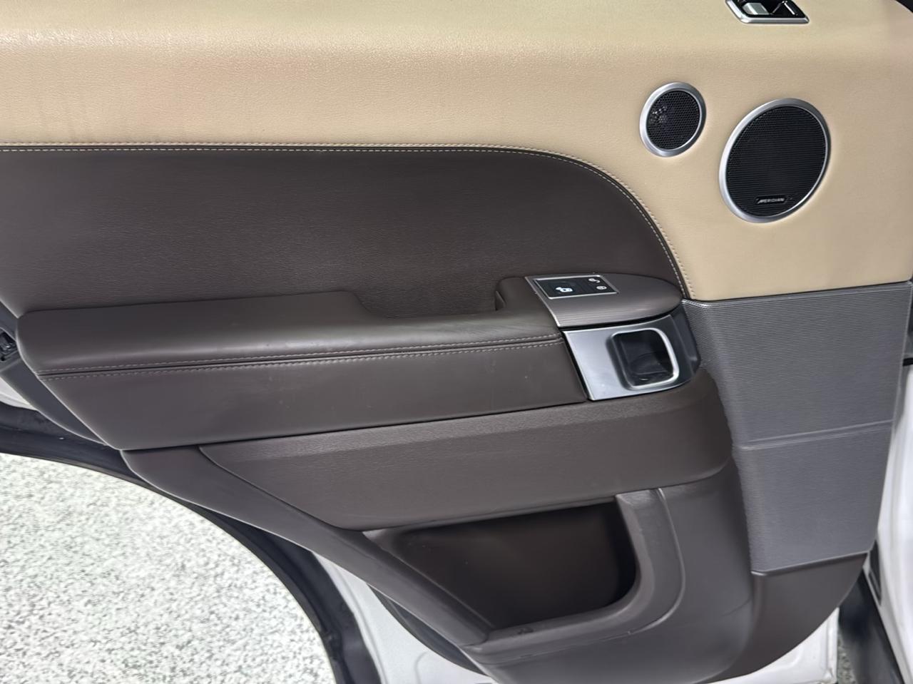 Land Rover Range Rover Sport Turbo i6 MHEV HSE 2020