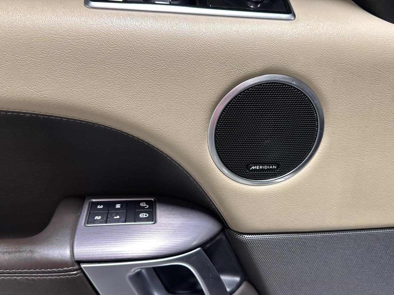Land Rover Range Rover Sport Turbo i6 MHEV HSE 2020