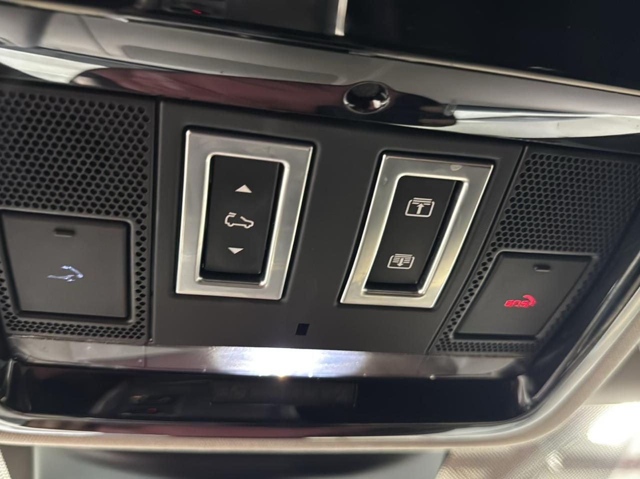 Land Rover Range Rover Sport Turbo i6 MHEV HSE 2020