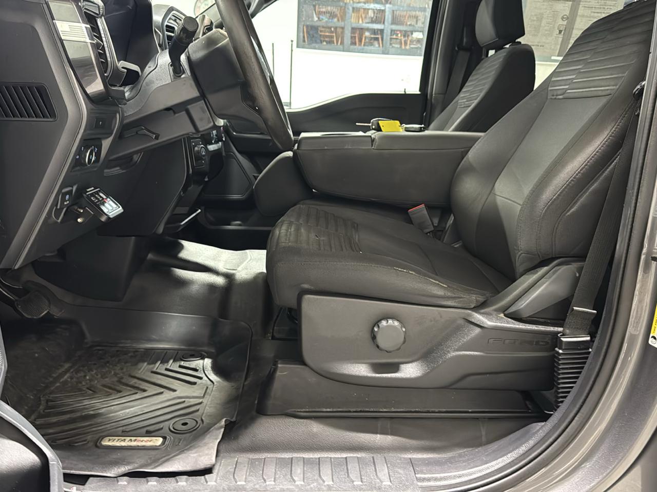 Ford F-150 XL 4WD SuperCrew 5.5' Box 2021