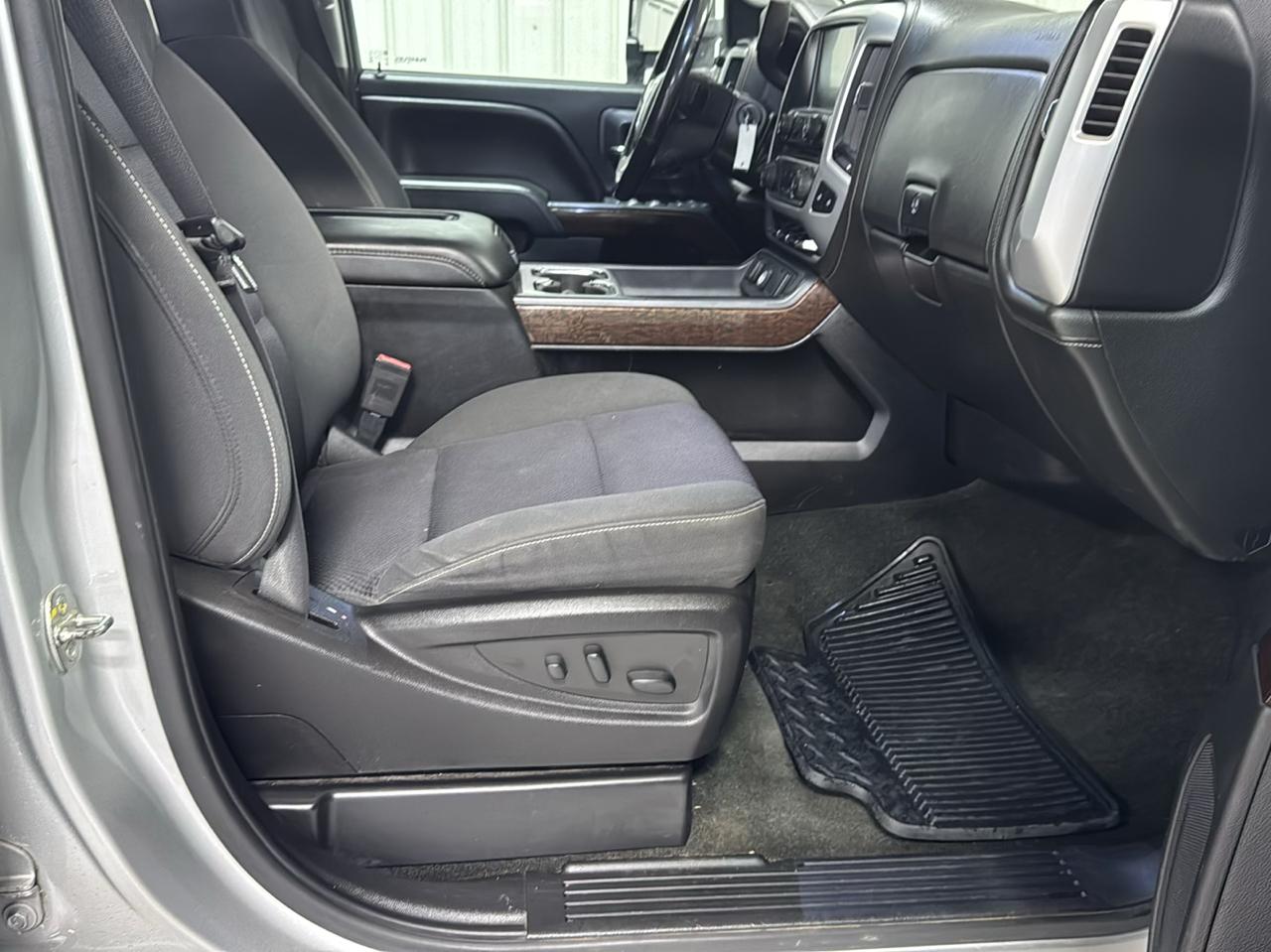 GMC Sierra 2500HD 4WD Crew Cab 153.7" SLE 2018