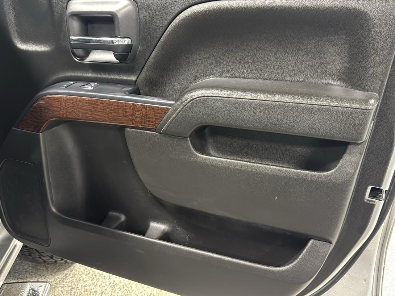 GMC Sierra 2500HD 4WD Crew Cab 153.7" SLE 2018