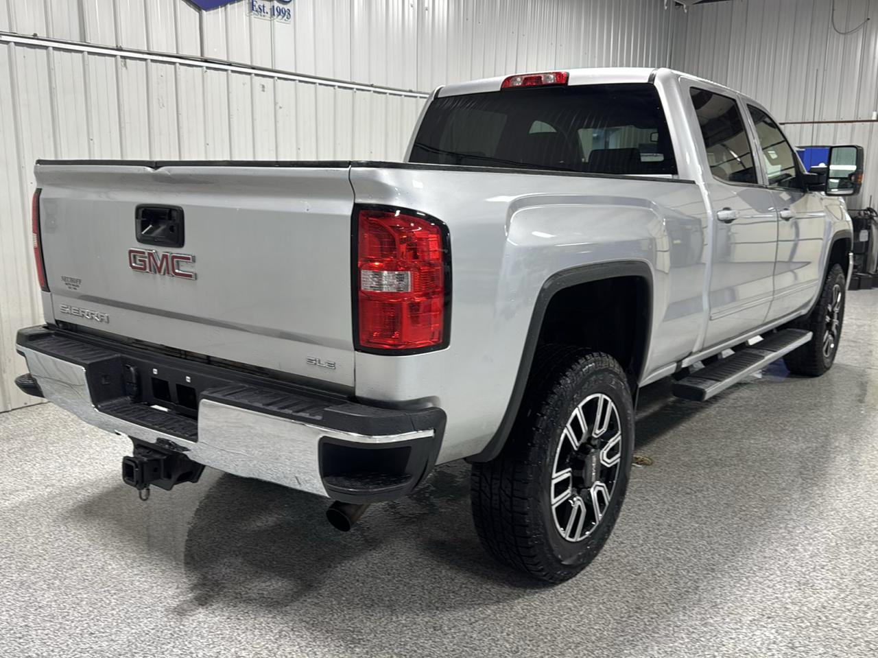 GMC Sierra 2500HD 4WD Crew Cab 153.7" SLE 2018