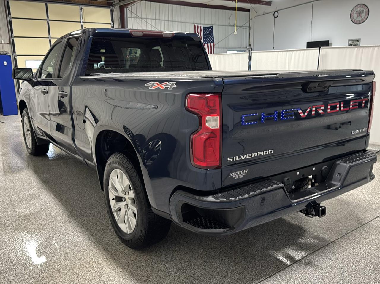 Chevrolet Silverado 1500 4WD Double Cab 147" Custom 2021