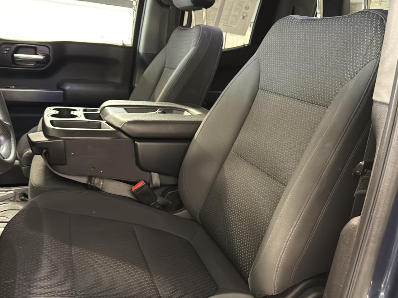 Chevrolet Silverado 1500 4WD Double Cab 147" Custom 2021